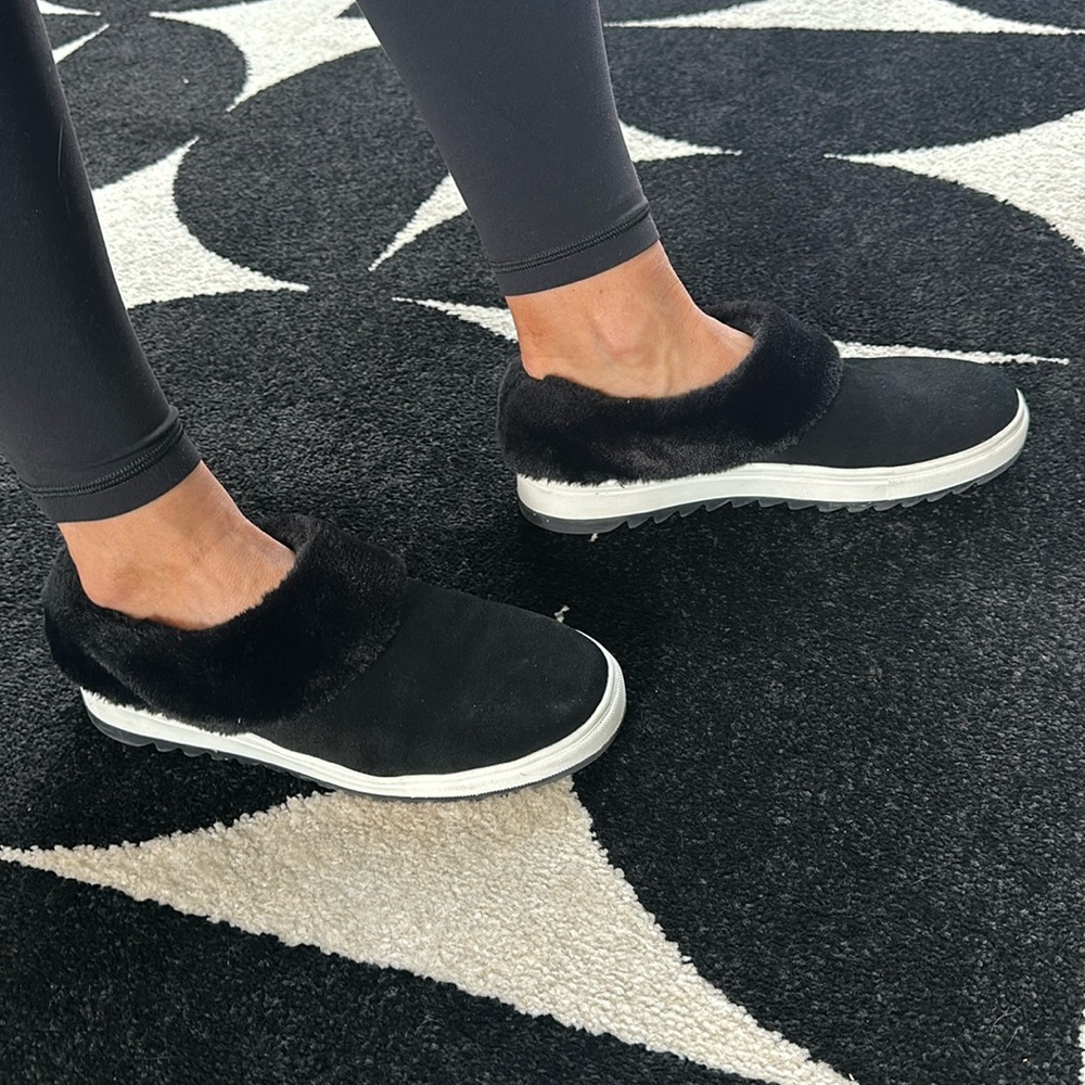 Blondo waterproof Slide Sneaker